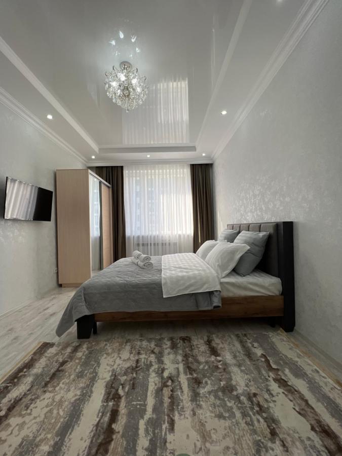 Appartement Уютная Квартира На Expo-Smart Замок à Astana Extérieur photo